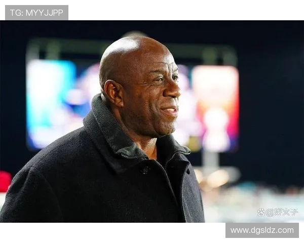 斯科蒂·皮蓬：从篮球巨星到赛场背后的无声英雄