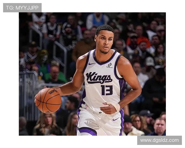 2009年4月28日黄蜂与掘金激战回顾精彩瞬间与赛季亮点分析